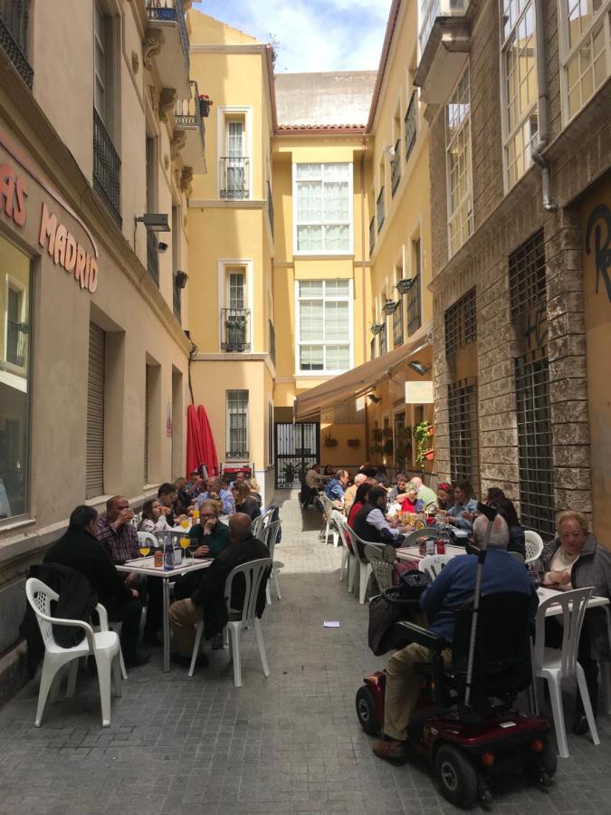Atico De Lujo En El Centro Histórico Apartamento Málaga Exterior foto